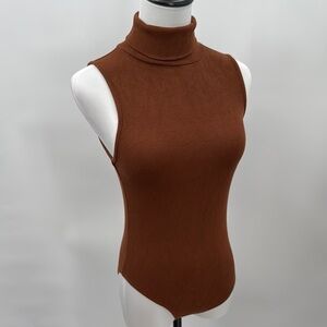 Brown Sleeveless Turtleneck Ribbed Knit Bodysuit Size L Bust 32”-34”-36”